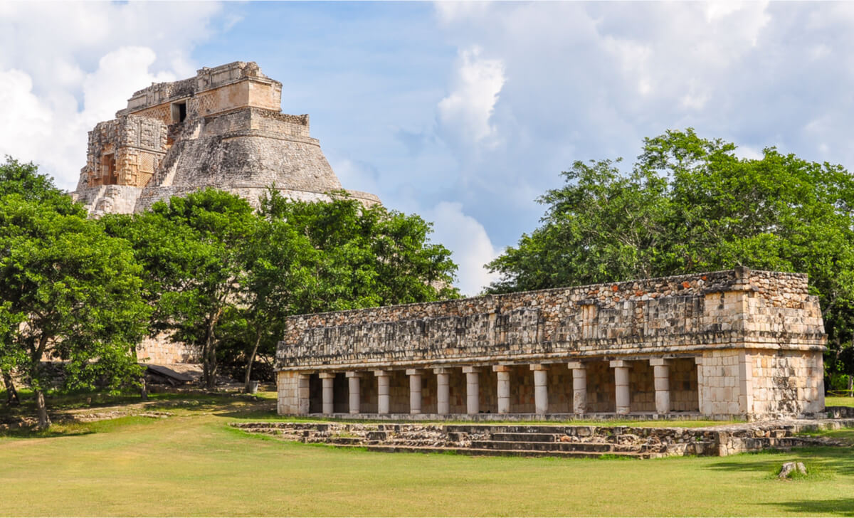 Descubre la antigua ciudad maya de Uxmal - Travel Plannet